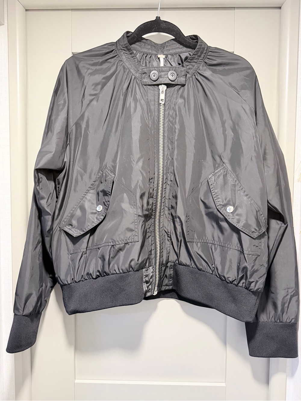 NWOT Free People Women’s Black Lightweight Bomber Jacket